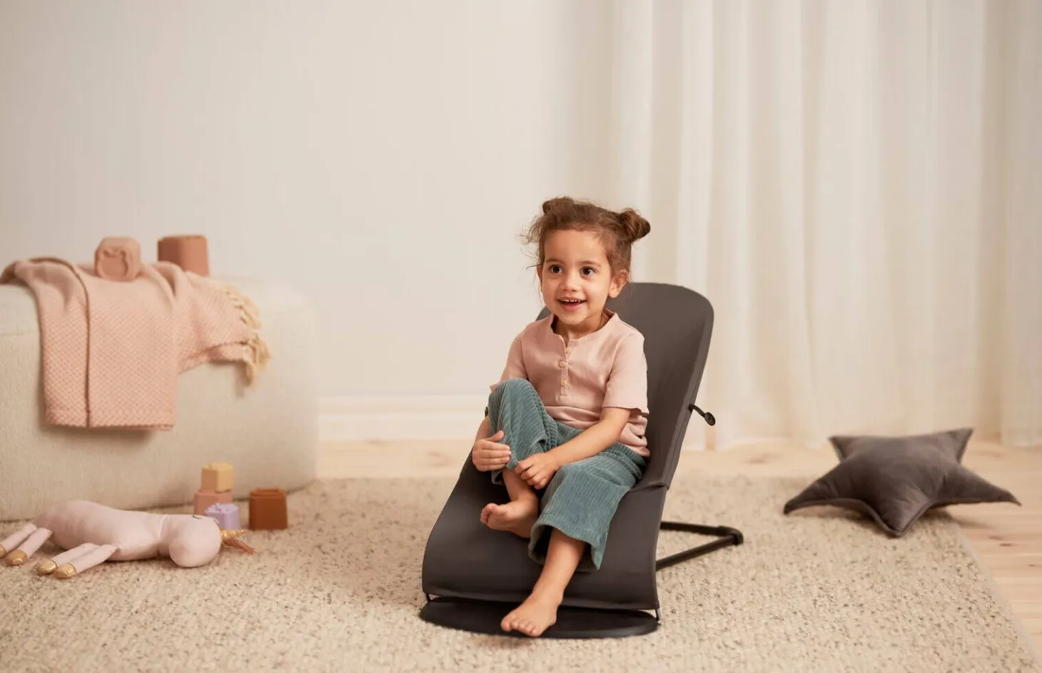 BABYBJORN - leżaczek BALANCE SOFT WOVEN, JERSEY Tri Fabric, Ciemny Szary