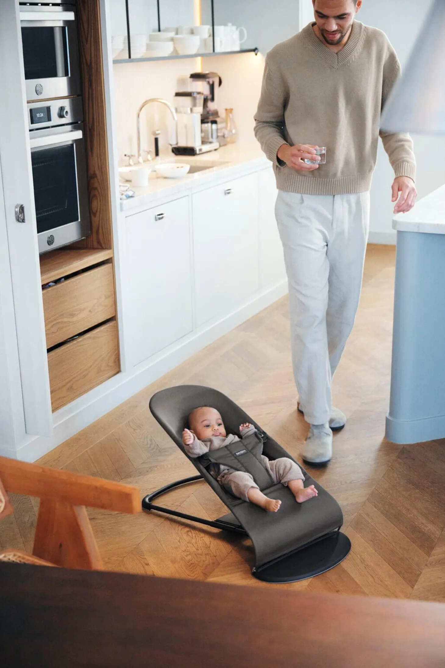 BABYBJORN - leżaczek BALANCE SOFT WOVEN, JERSEY Tri Fabric, Ciemny Szary