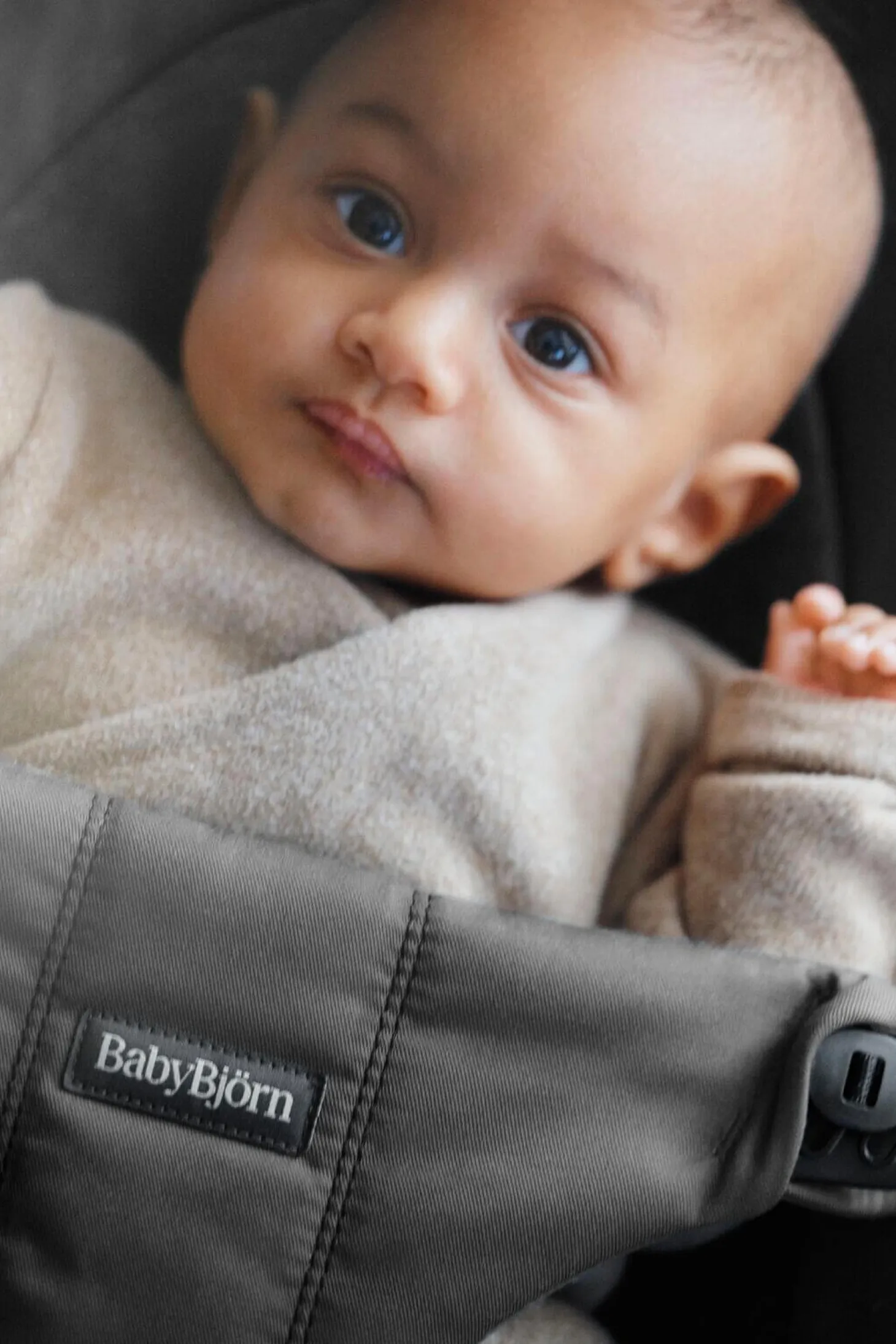 BABYBJORN - leżaczek BALANCE SOFT WOVEN, JERSEY Tri Fabric, Ciemny Szary