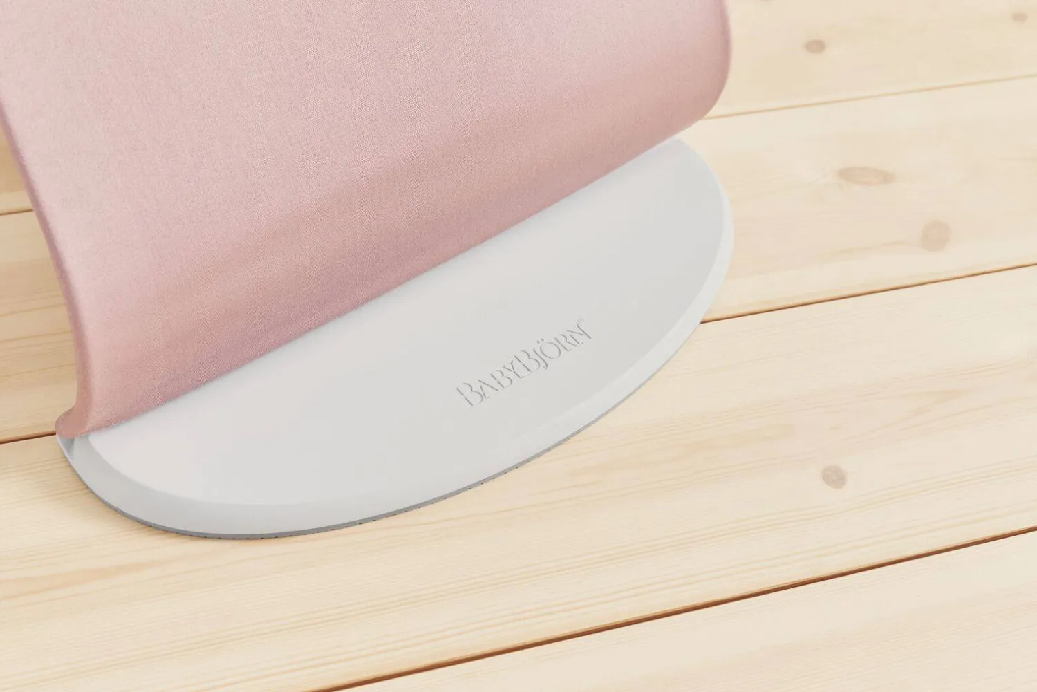 Bujaczki I Leżaczki|Foteliki I Pufy | BabyBjorn - leżaczek BLISS 3D Jersey - Light Pink