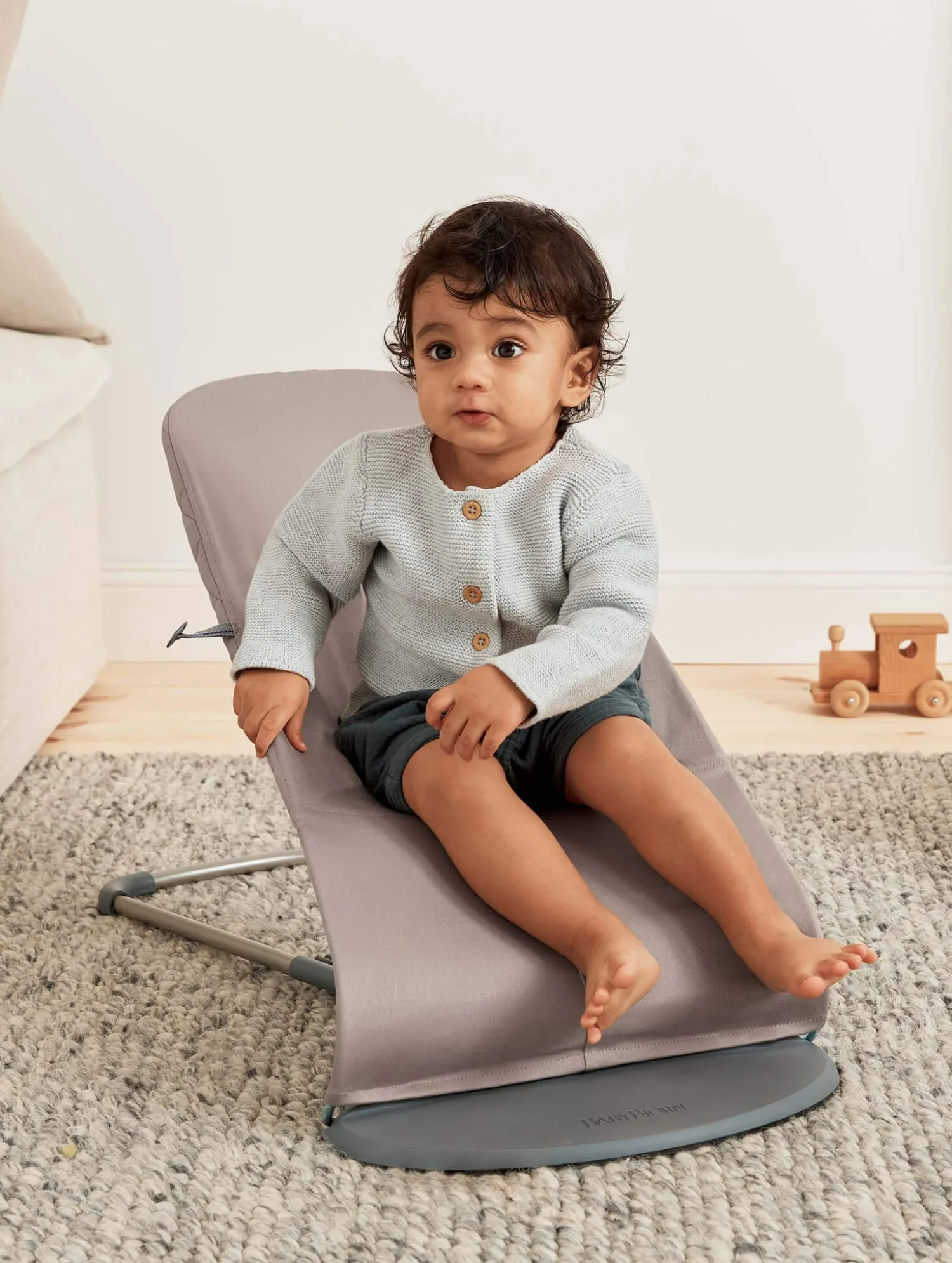 Bujaczki I Leżaczki|Foteliki I Pufy | BabyBjorn - leżaczek BLISS WOVEN, Classic Quilt, Sand Grey