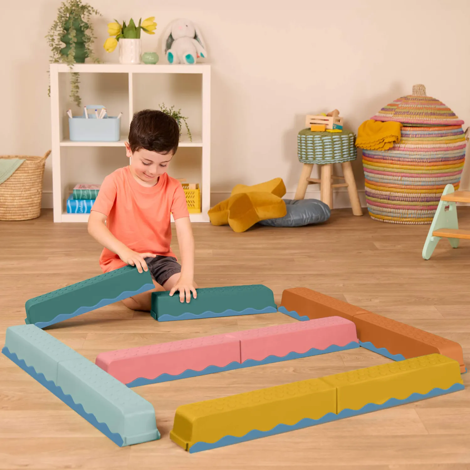 6 Lat+|Aktywizujące | B.Toys Balance & Hop Beams – belki sensoryczne
