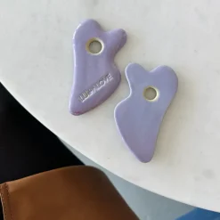 Naturalne Kosmetyki Dla Mam | Lullalove Ceramiczny masażer gua sha - lawenda