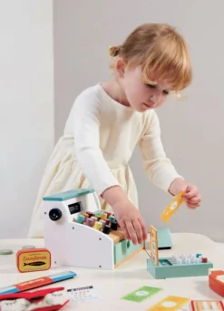 6 Lat+|3 Lata + | Tender Leaf Toys Drewniana kasa sklepowa ze skanerem