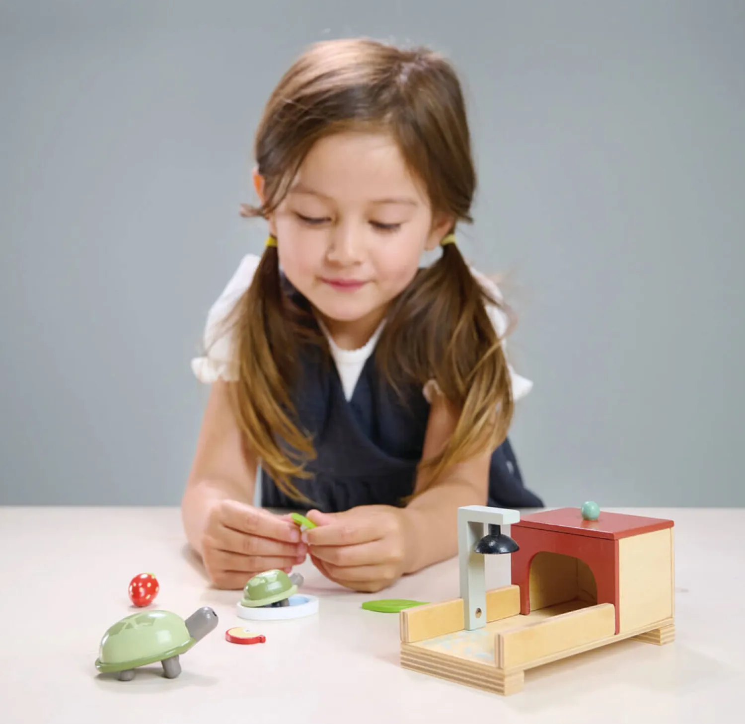 3 Lata +|2 Lata + | Tender Leaf Toys Drewniane figurki do zabawy - żółwie