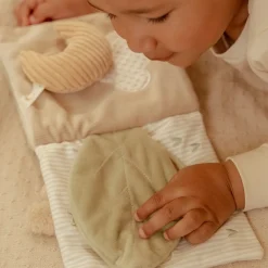 Idealne W Podróży|Sensoryczne | Little Dutch Duża książeczka sensoryczna Newborn Naturals