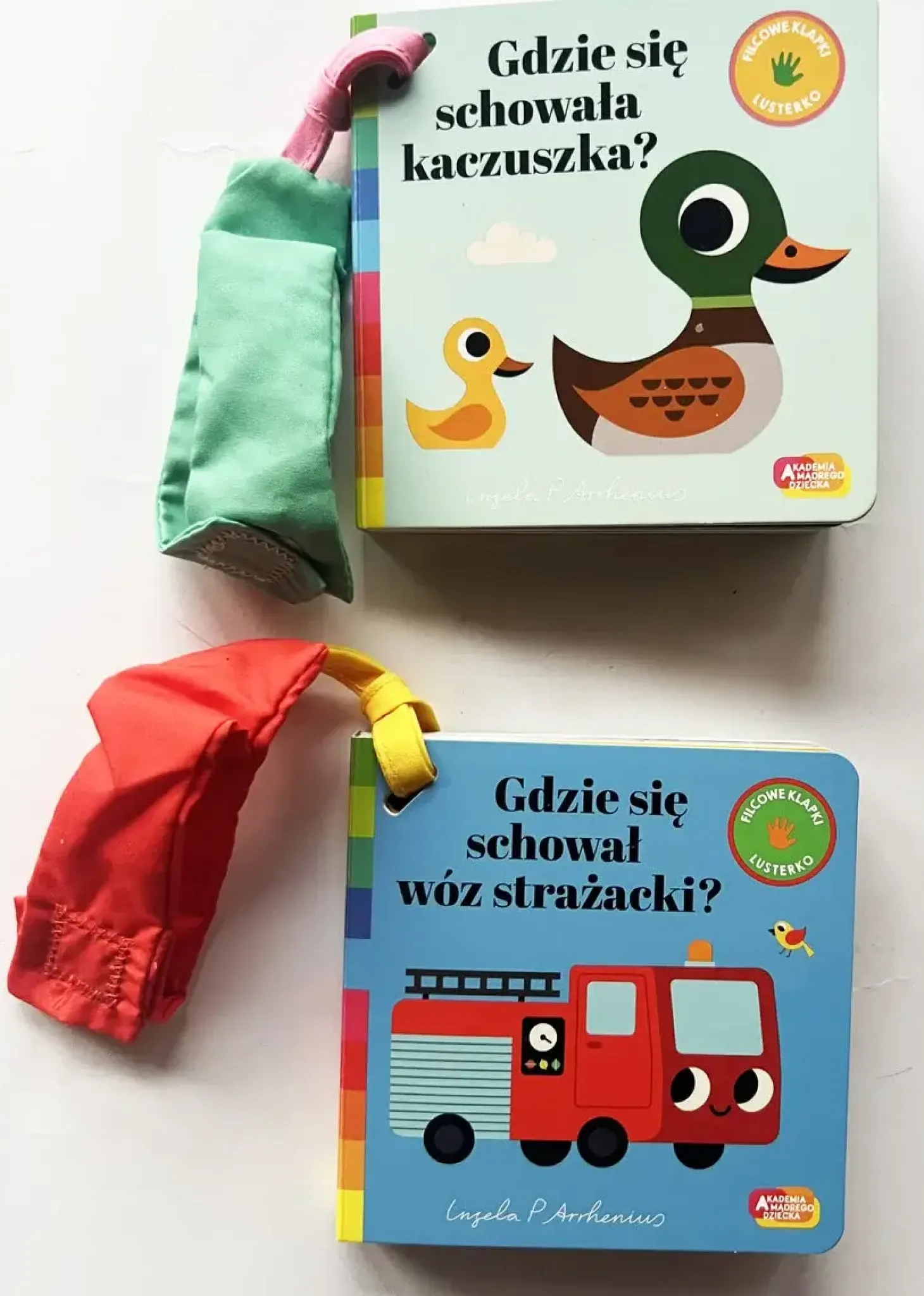 Gdzie się schował wóz strażacki? Akademia Mądrego Dziecka. Zabawa w chowanego