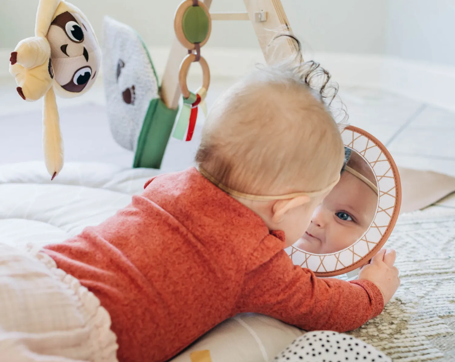 Maty Edukacyjne|Maty Edukacyjne | Tiny Love Gimnastyka mata edukacyjna dla bobasa z drewnianym stojakiem - Boho Chic