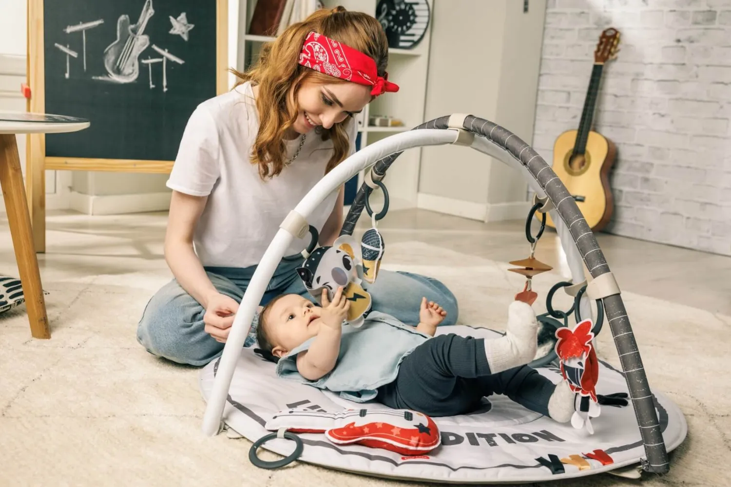 Maty Edukacyjne|Maty Edukacyjne | Tiny Love Gimnastyka, mata edukacyjna z pałąkami - Tiny Rockers