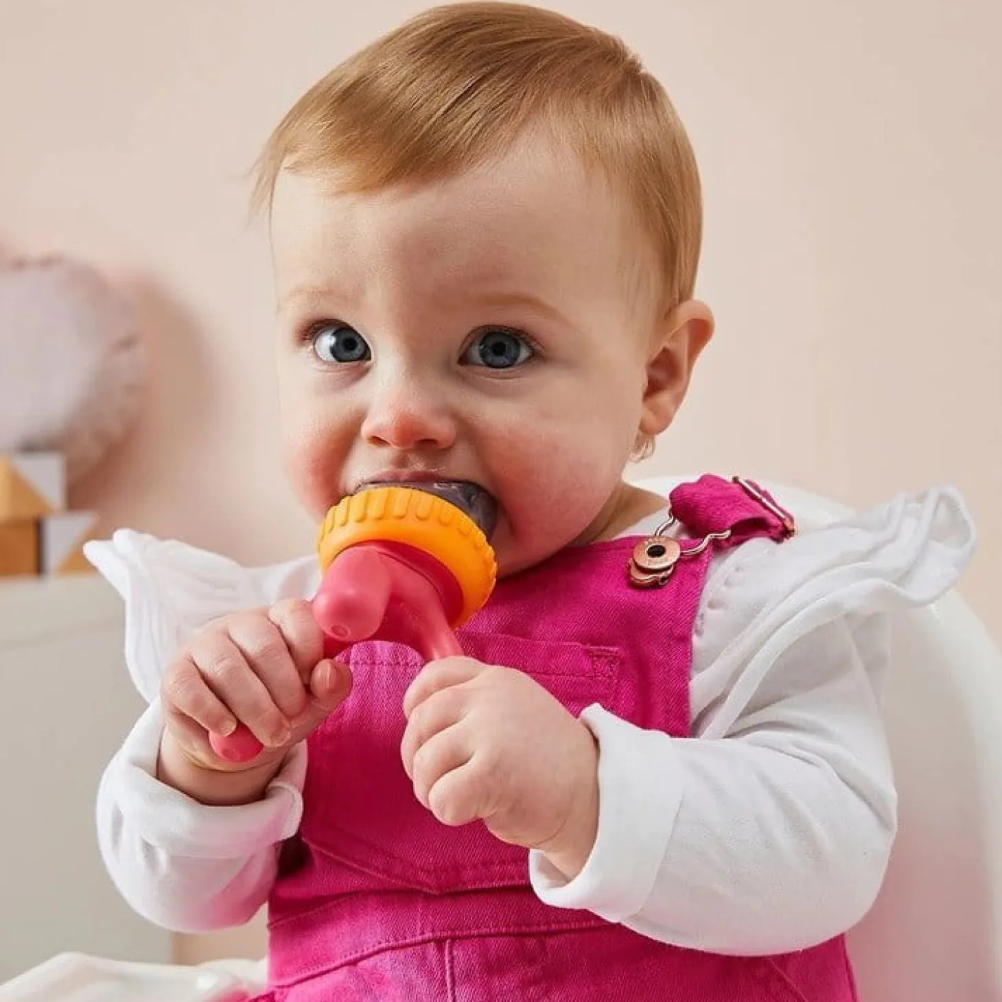 Gryzak silikonowy do podawania pokarmu - Strawberry Shake