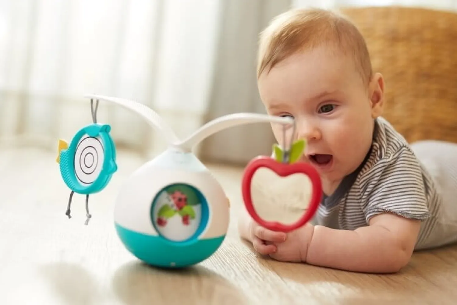 Aktywizujące | Tiny Love Interaktywna karuzela, czas dla brzuszka - Zabawa na łące