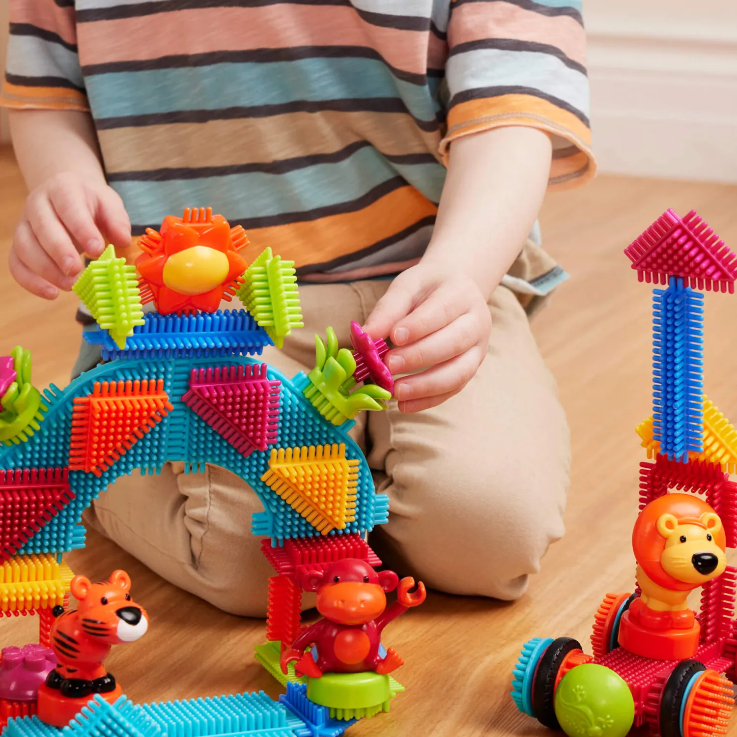 6 Lat+|3 Lata + | B.Toys Jungle Adventures - klocki jeżyki w tubie - zestaw DŻUNGLA, 54 elementy