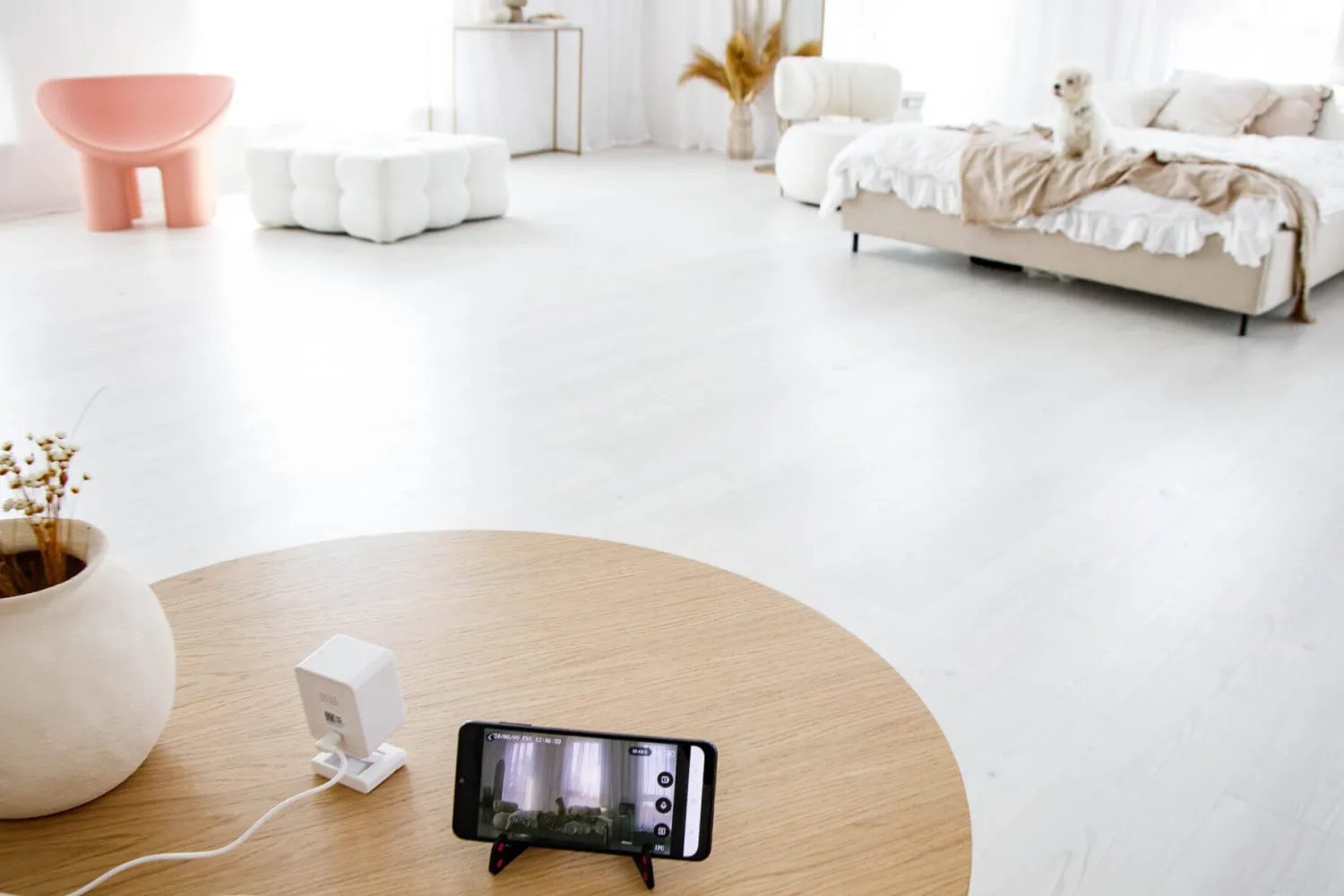 Bezpieczeństwo W Domu|Ułatwiacze Życia | InnoGIO Kamera Wi-Fi Elektroniczna niania GIOsafety InnoCube – kamera monitorująca do użytku rodzinnego
