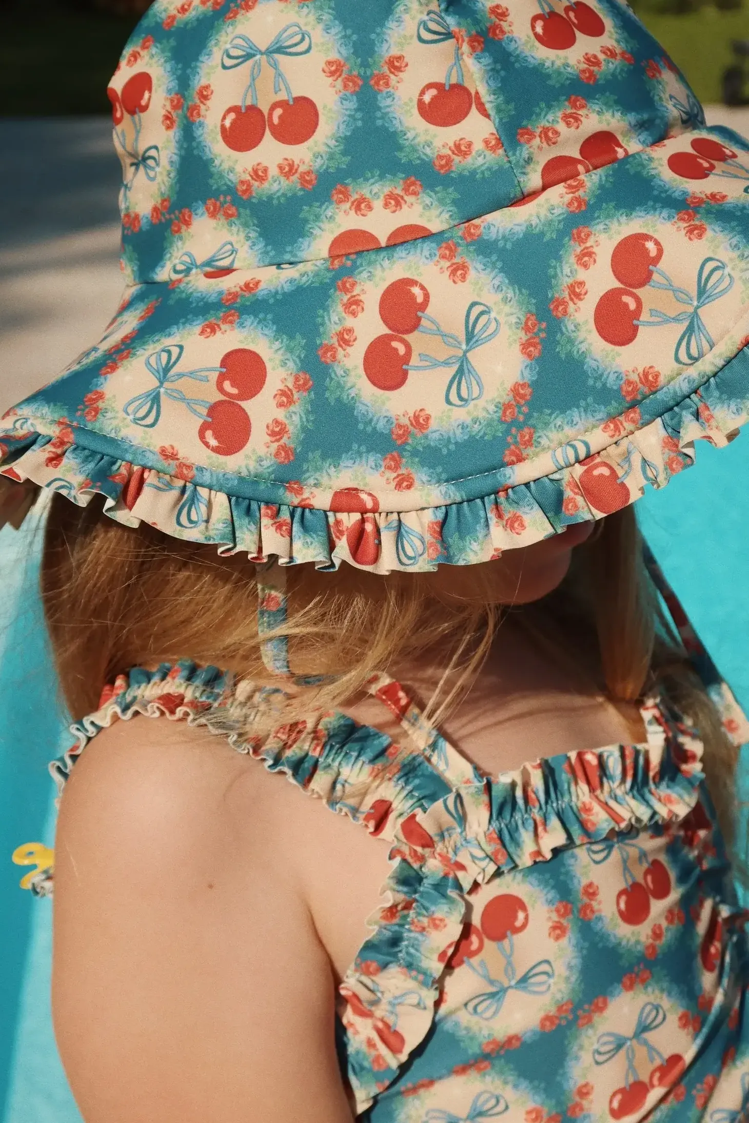 Kapelusz przeciwsłoneczny Maya - cherry bow blue