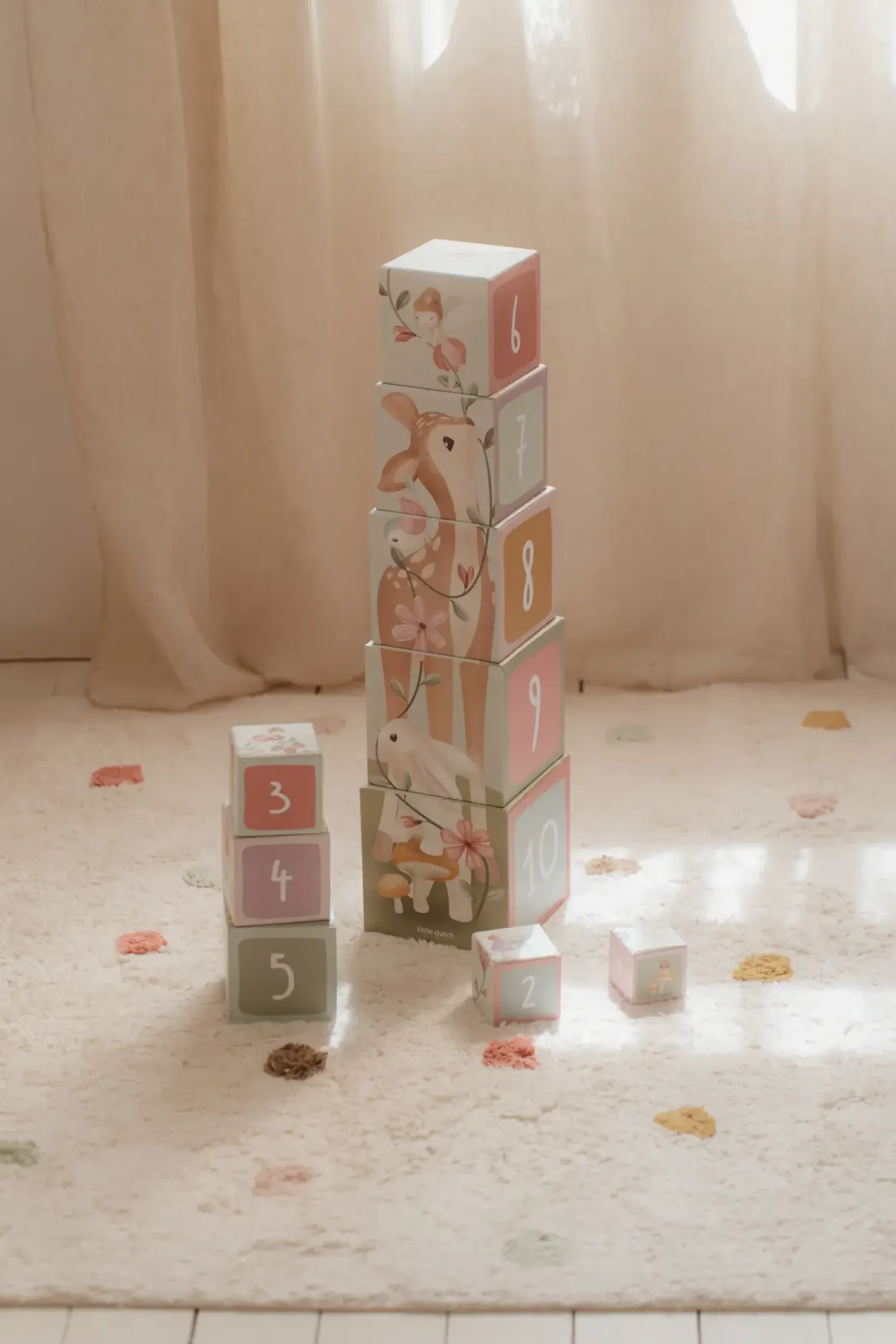 12M+|2 Lata + | Little Dutch Kartonowa wieża Fairy Garden FSC