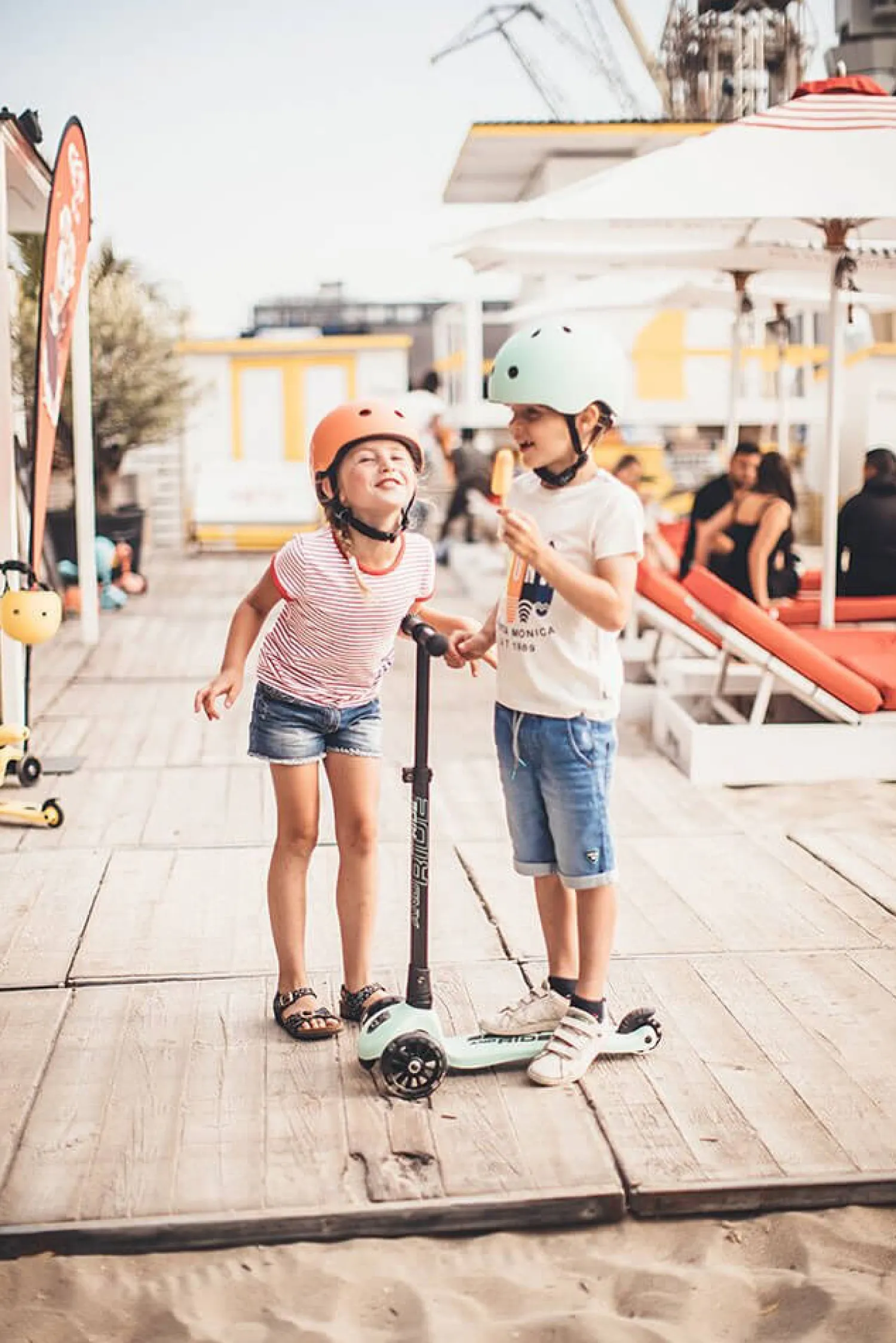 Kaski Dla Dzieci|Przydatne Akcesoria | Scootandride Kask S-M dla dzieci 3+ Peach kolekcja Icecream