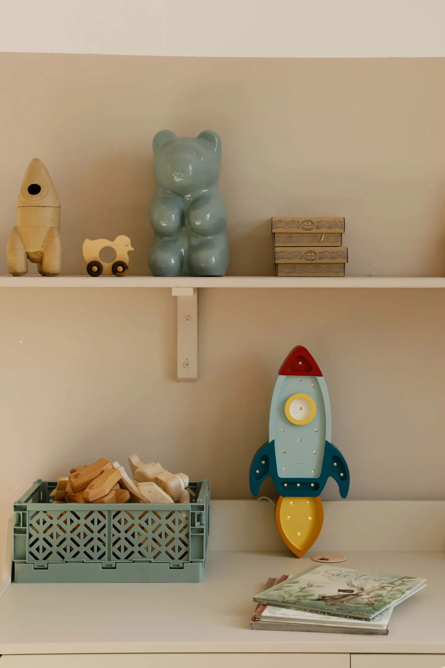 Dekoracje Dziecięce|Lampki Nocne | Little Lights Lampa Rakieta TEAL