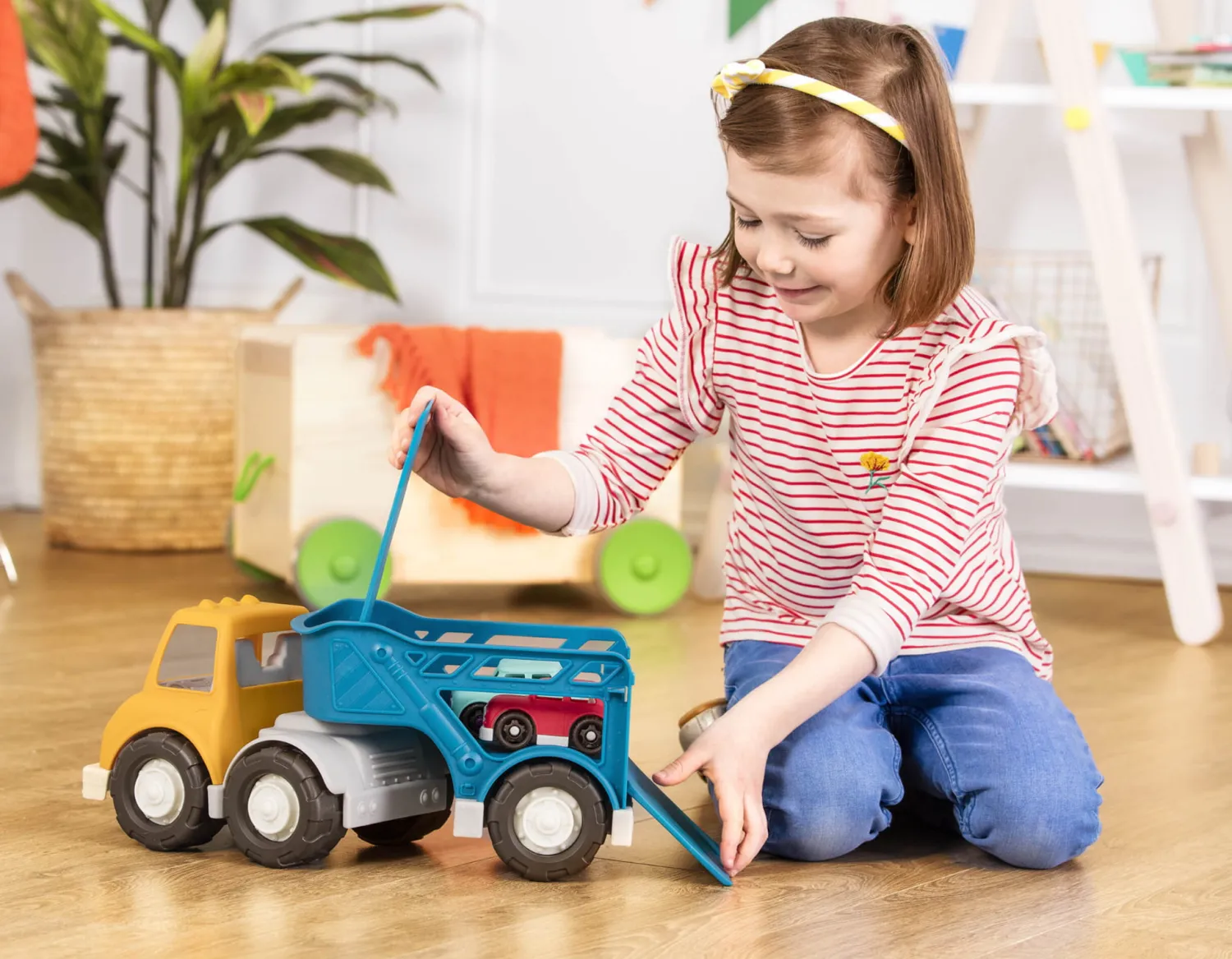 12M+|3 Lata + | Wonder Wheels Laweta z autkami – Car Carrier