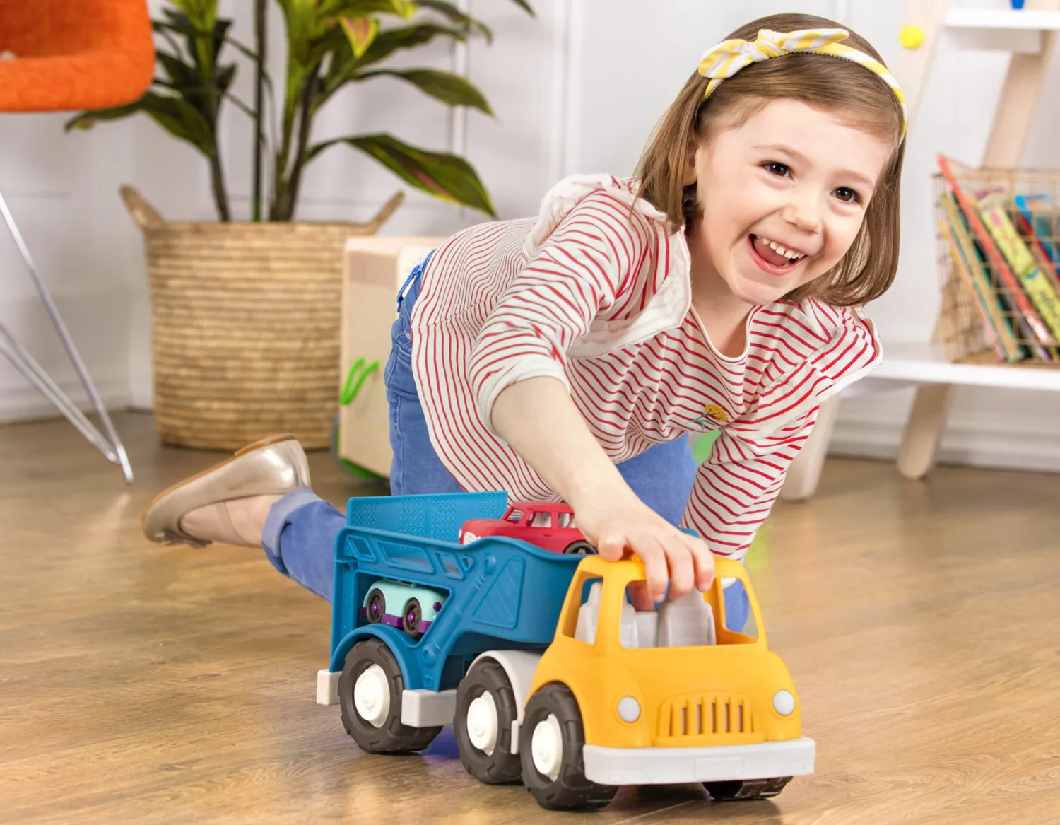 12M+|3 Lata + | Wonder Wheels Laweta z autkami – Car Carrier