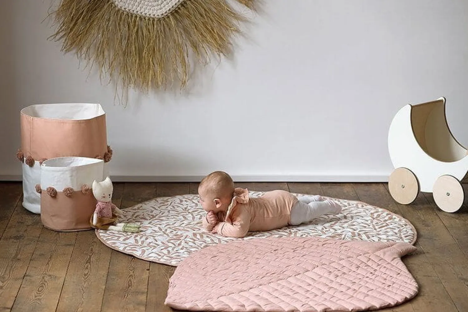12M+|6 Lat+ | Toddlekind Mata do zabawy z bawełny organicznej w kształcie liścia - Sea Shell