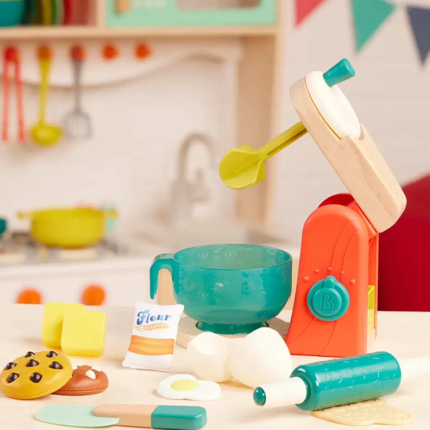 2 Lata +|4 Lata + | B.Toys Mini Chef – Mix & Bake Playset – drewniany mikser z akcesoriami i składnikami do pieczenia ciast