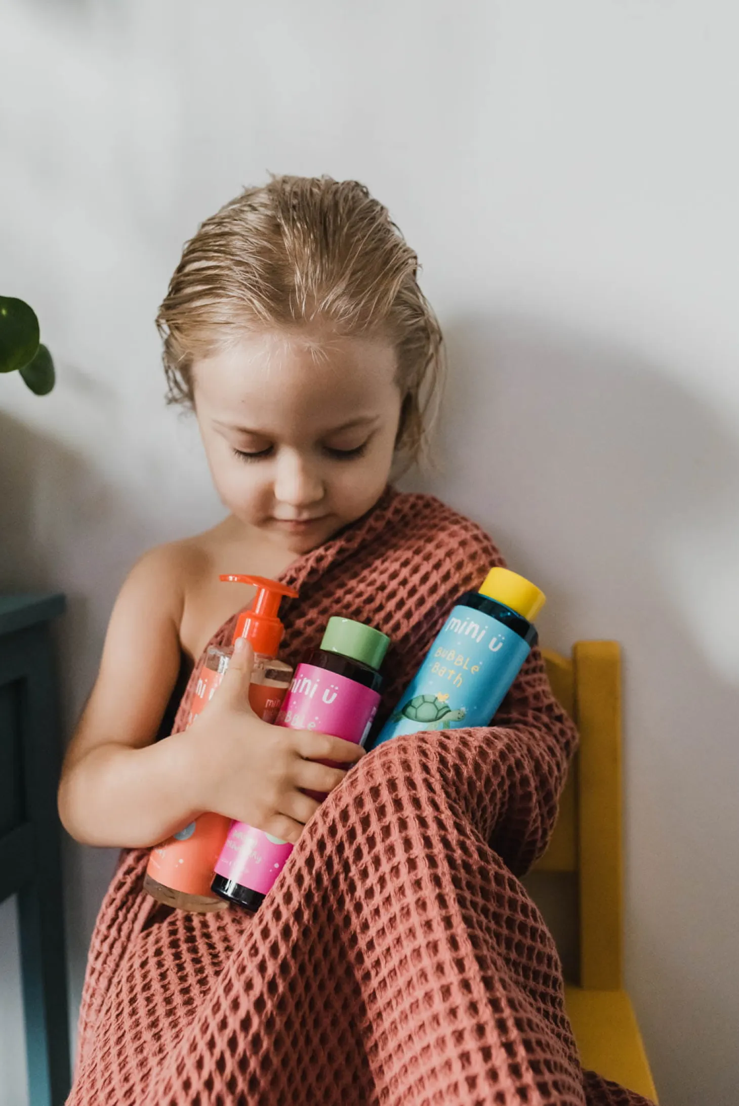 Naturalny żel do mycia ciała i włosów dla dzieci i niemowląt, 250 ml