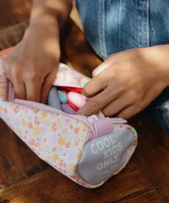 Piórniki|Plecaki I Torebki Dziecięce | Hello Hossy Piórnik Retro Flowers
