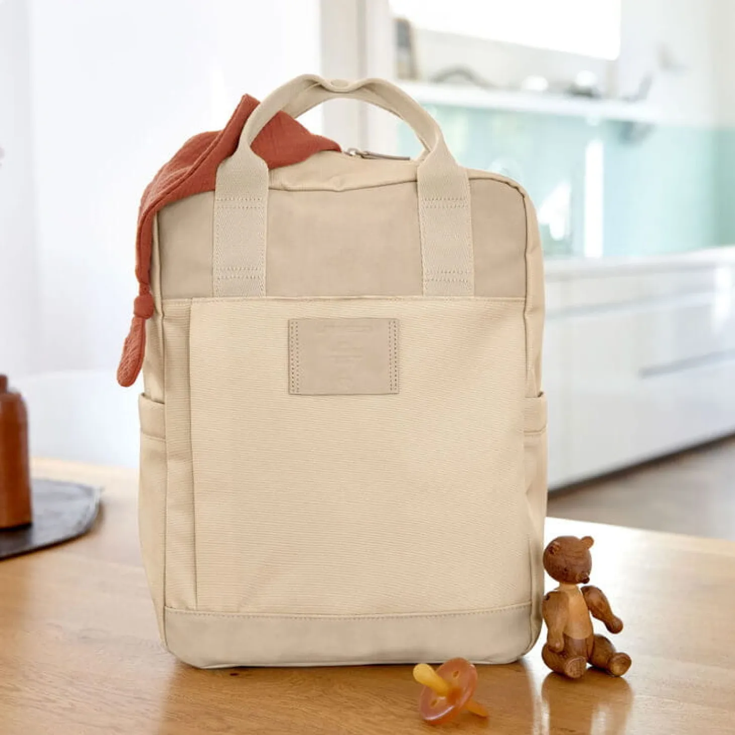 Plecak dla mam kwadratowy z akcesoriami Vividal Backpack humus