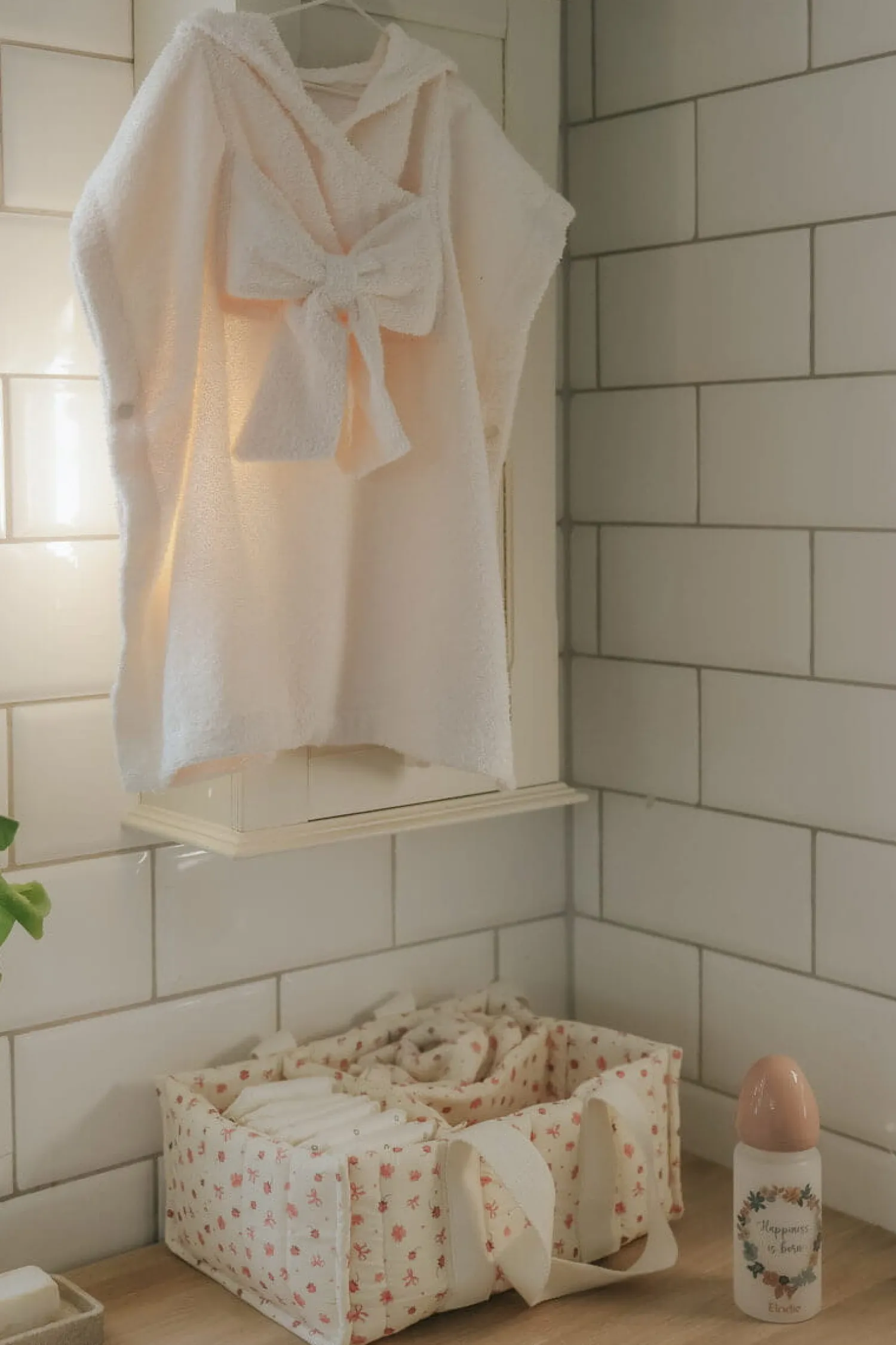 Ręczniki I Myjki | Elodie Details Ponczo kąpielowe - creamy white 1-3 lata