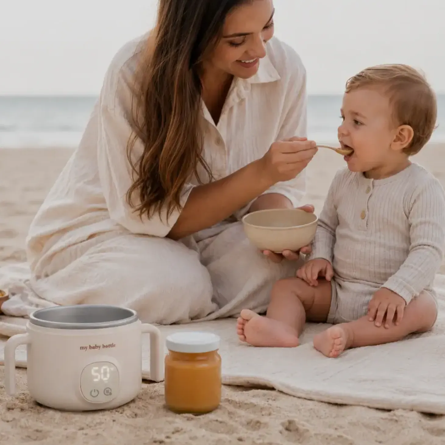Przenośny podgrzewacz do jedzenia dla dzieci MyBabyBowl - White