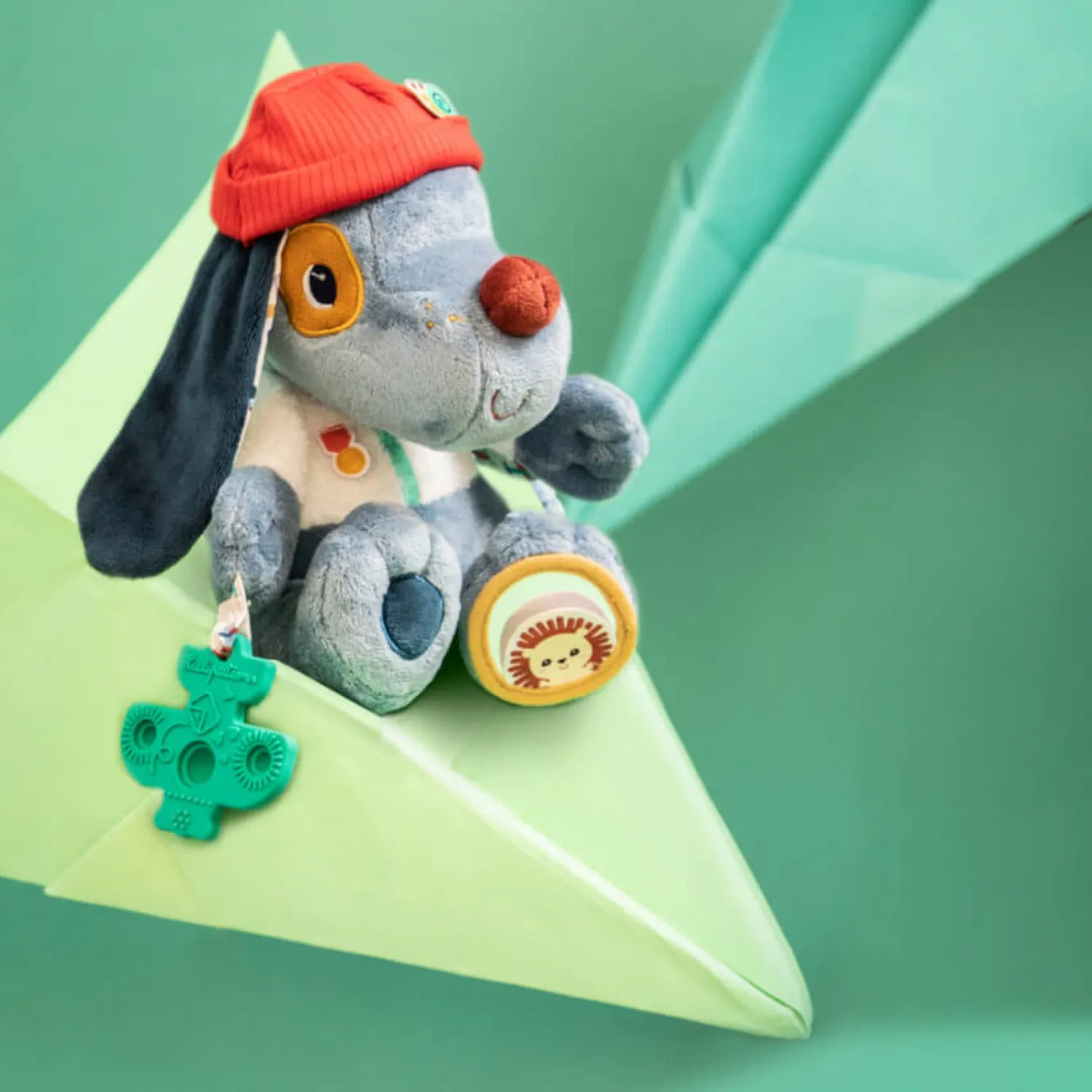 12M+|Aktywizujące | Lilliputiens Przytulanka aktywizująca wielofunkcyjna Piesek Jules 9 m+