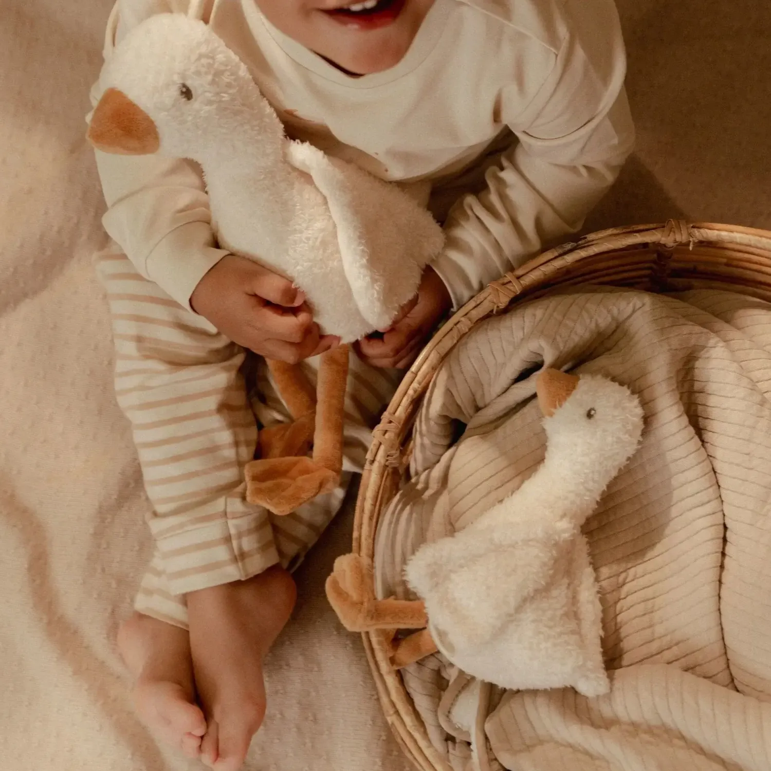 12M+|6 Lat+ | Little Dutch Przytulanka gąska 25 cm Newborn Naturals
