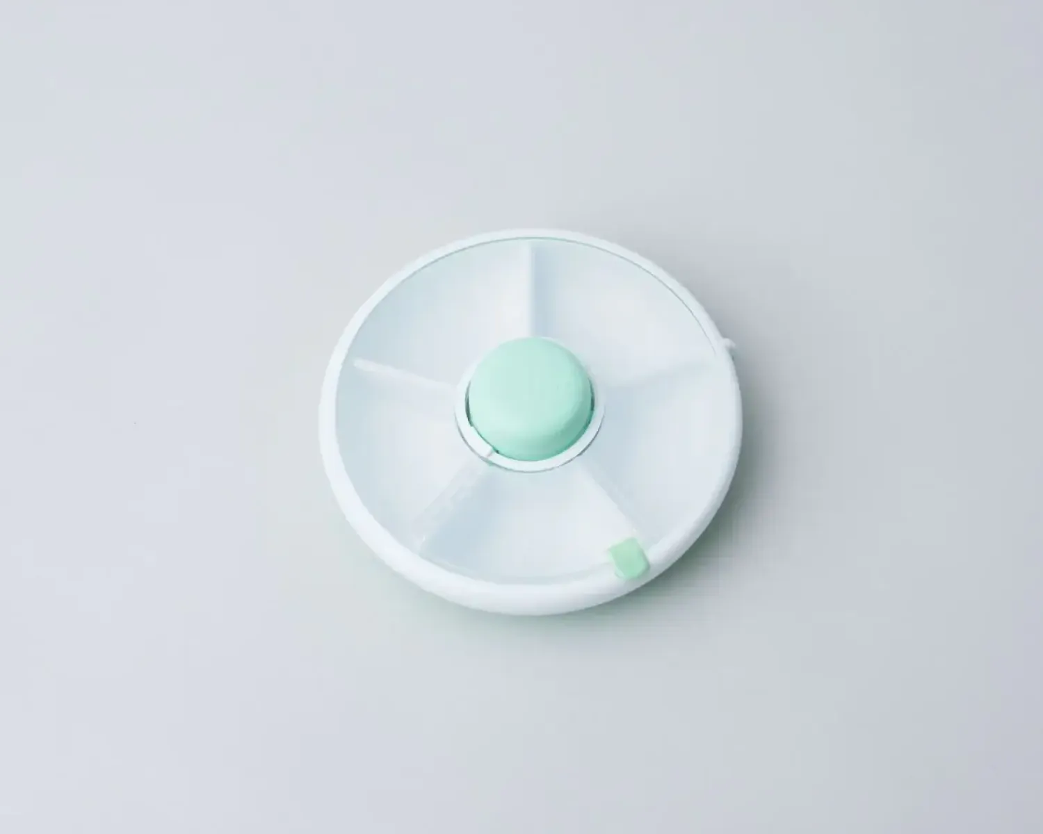 Lunchboxy|Przechowywanie Jedzenia | GOBE SNACK SPINNER pojemnik na przekąski, Mint Green