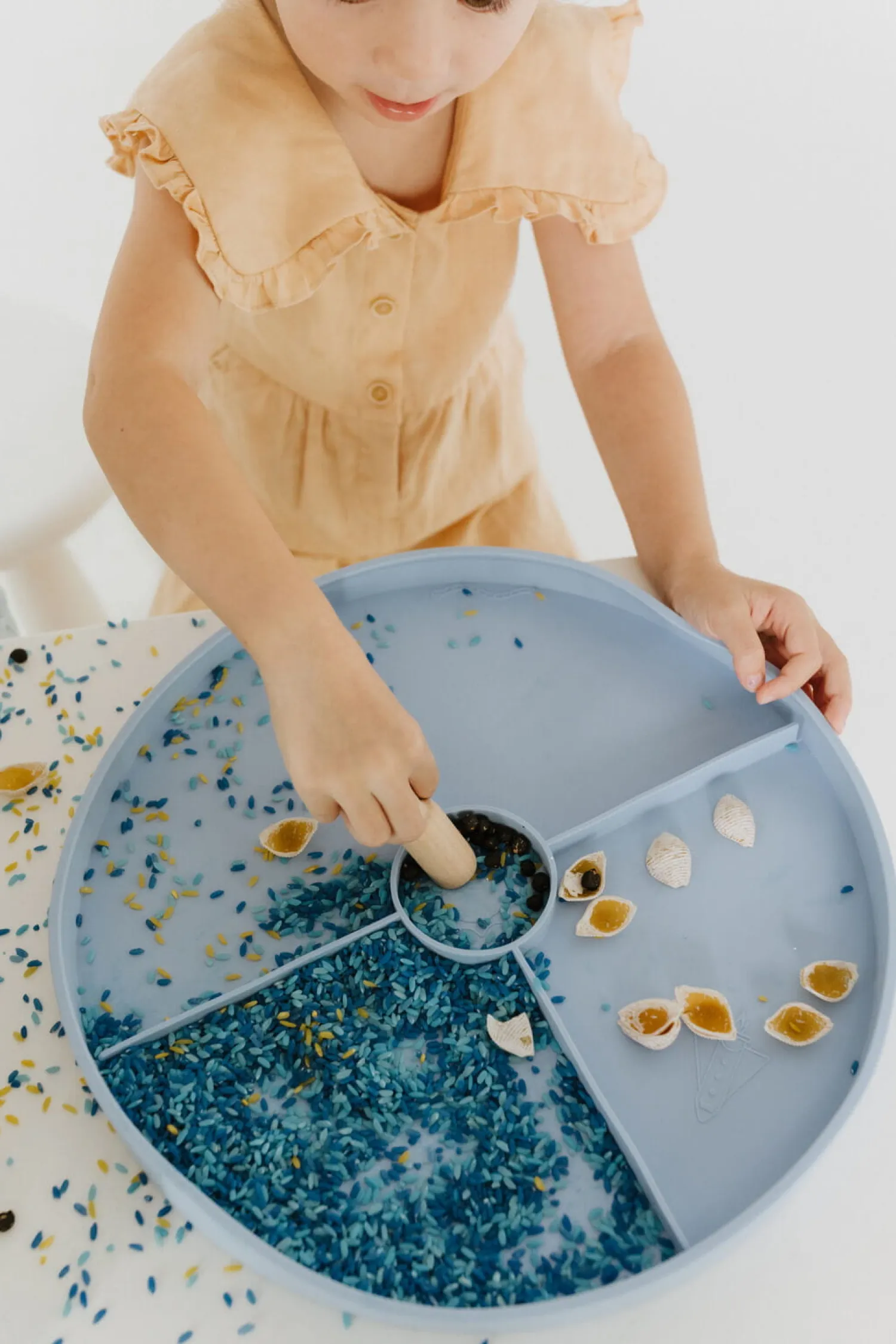 6 Lat+|3 Lata + | Jellystone Tacka sensoryczna Play Tray 2w1 - Soft Blue