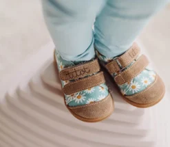 Kapcie Do Przedszkola|Buciki I Kapcie | TITOT Trampki na plac zabaw, do żłobka, przedszkola - BLUE DAISY