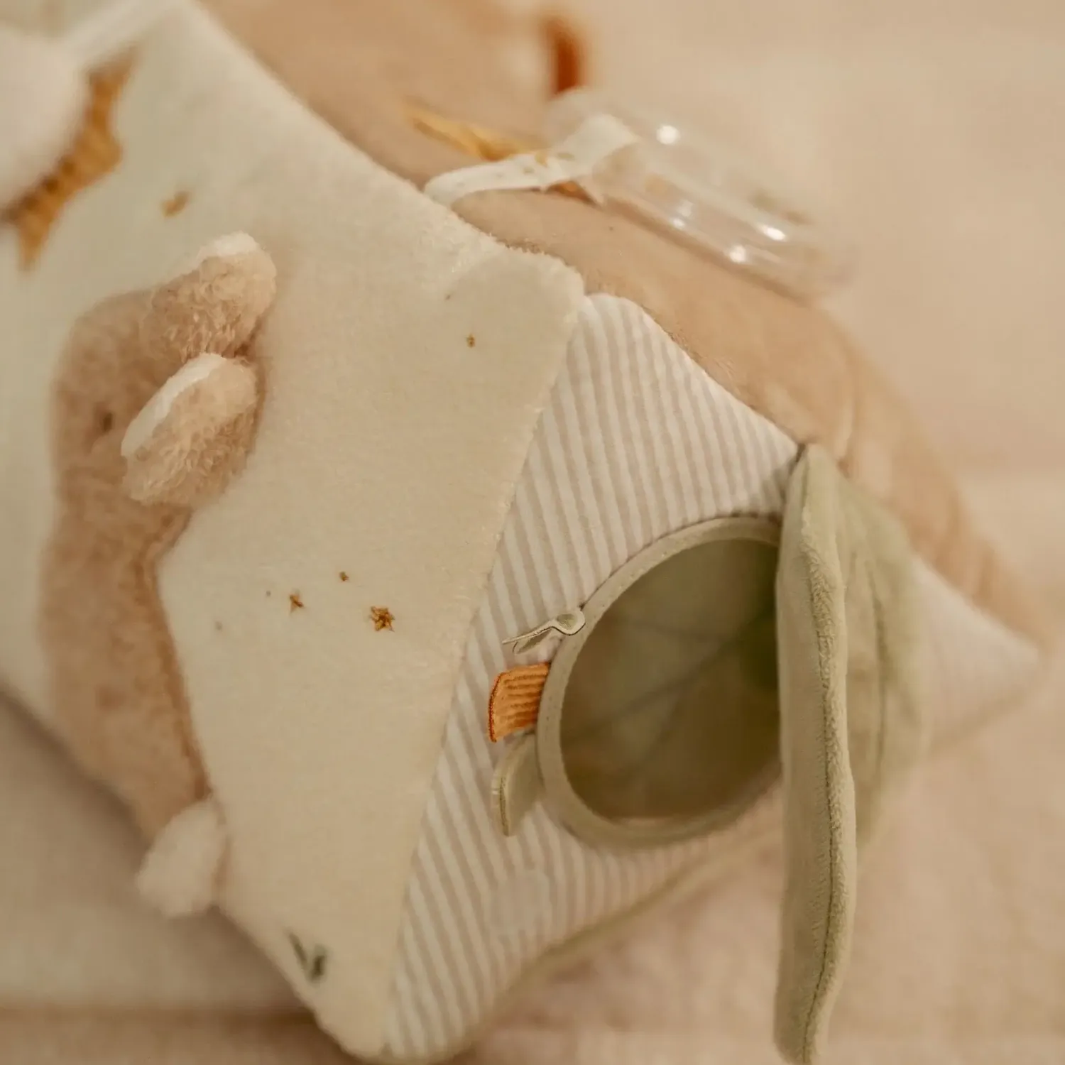 Edukacyjne|Aktywizujące | Little Dutch Trójkąt edukacyjny Newborn Naturals