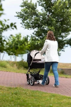Uniwersalna osłonka do wózka i fotelika Leaves Bei