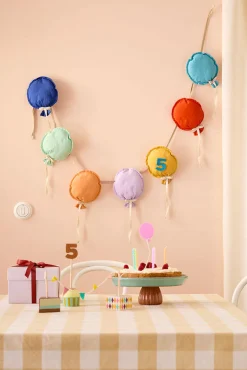 Urodzinowa girlanda z balonów
