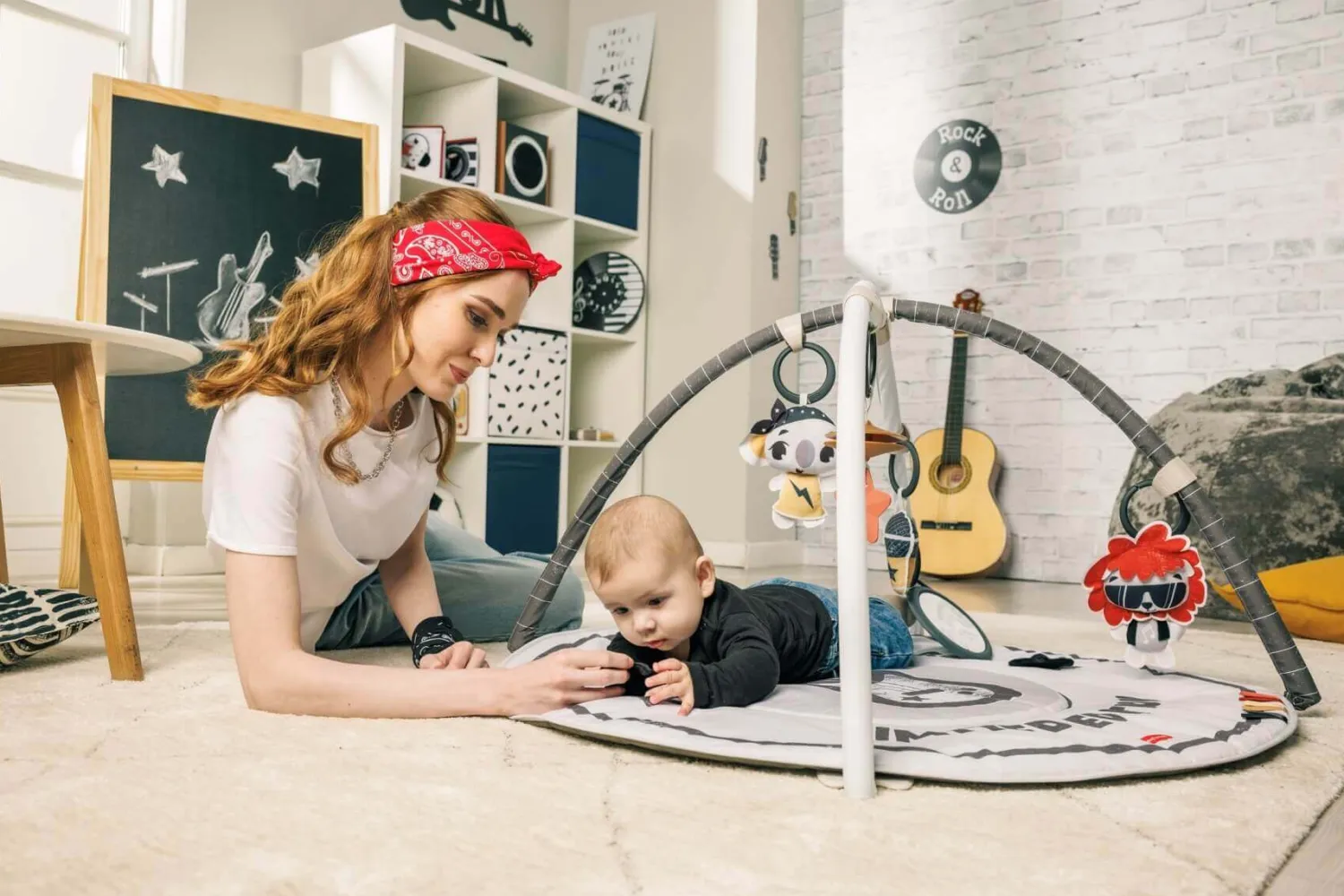 Maty Edukacyjne|Maty Edukacyjne | Tiny Love USZKODZONE OPAKOWANIE: Gimnastyka, mata edukacyjna z pałąkami - Tiny Rockers