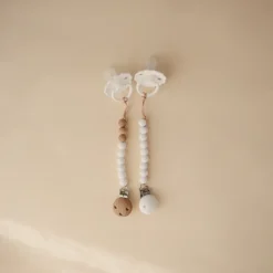 Zawieszki Do Smoczka|Zawieszki Do Smoczka | Mushie Zawieszka koralikowa na smoczek Eva - White