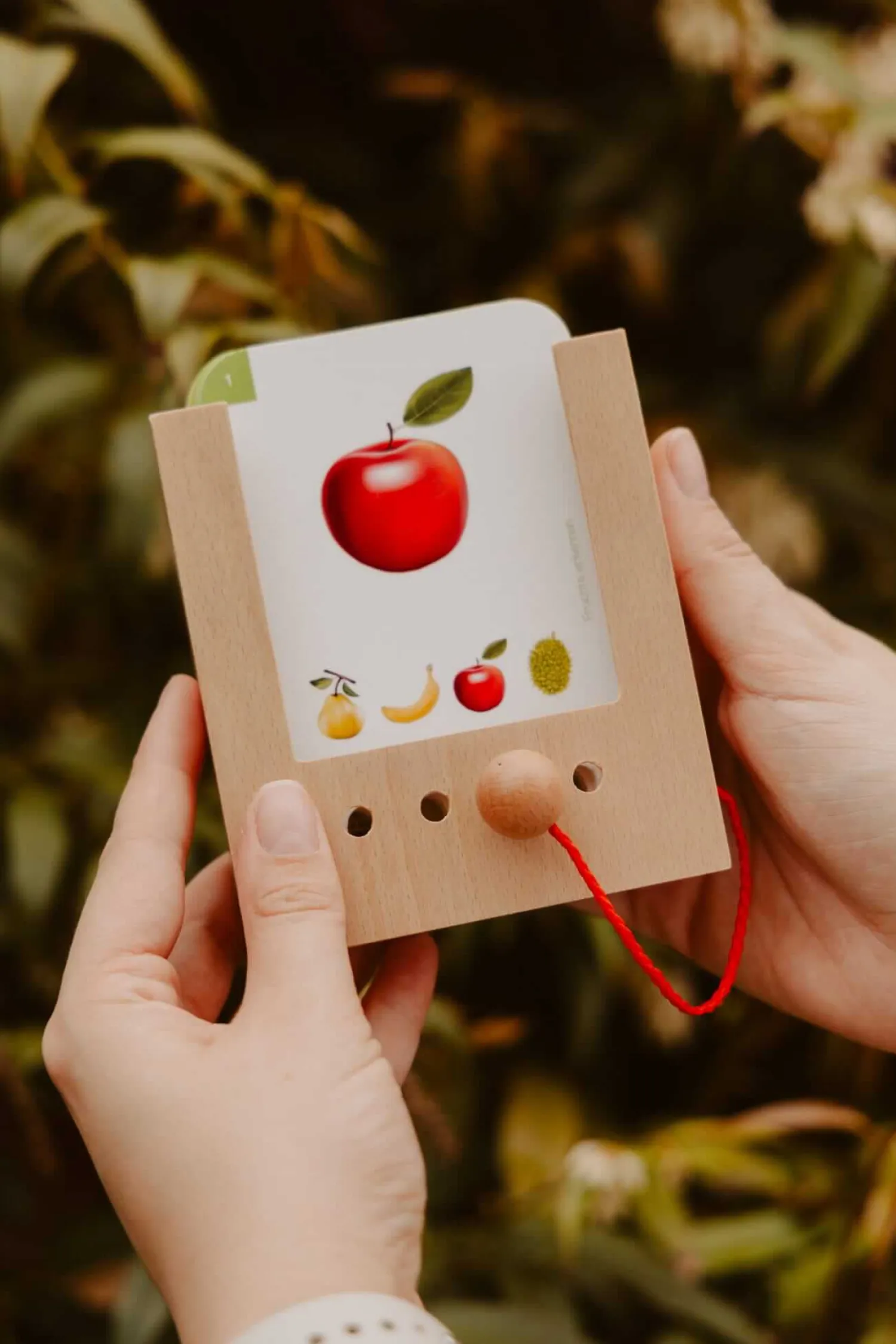 Idealne W Podróży|Edukacyjne | WiemTo Zestaw dla dzieci 2+. Pudełko i 6 Zestawów Kart