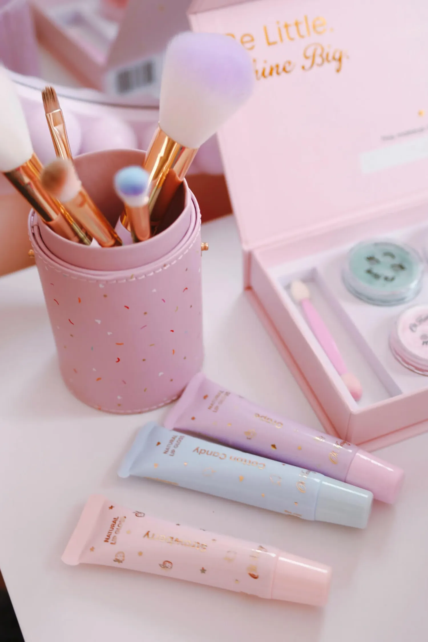 Naturalne Kosmetyki | Oh Flossy Zestaw 3 naturalnych pomadek nawilżających, błyszczyków