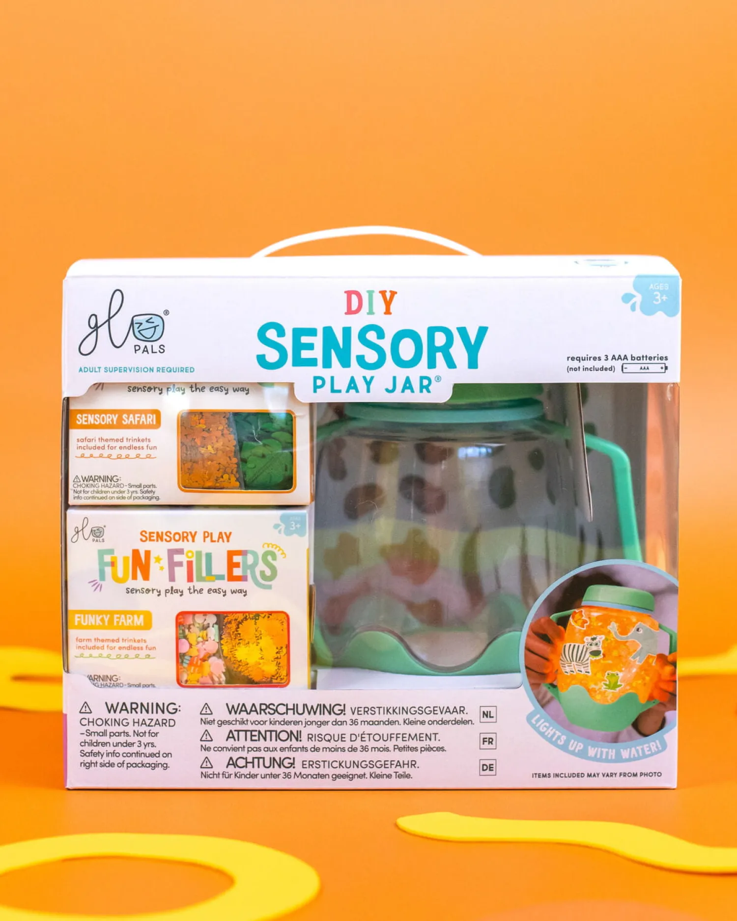 6 Lat+|3 Lata + | Glo Pals Zestaw sensoryczny DIY, świecący słoik z brokatami i figurkami Fun Fillers + naklejki gratis - ZOO