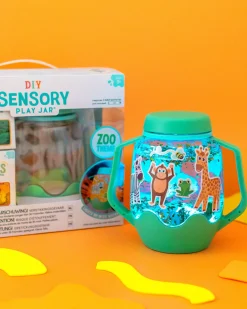 6 Lat+|3 Lata + | Glo Pals Zestaw sensoryczny DIY, świecący słoik z brokatami i figurkami Fun Fillers + naklejki gratis - ZOO